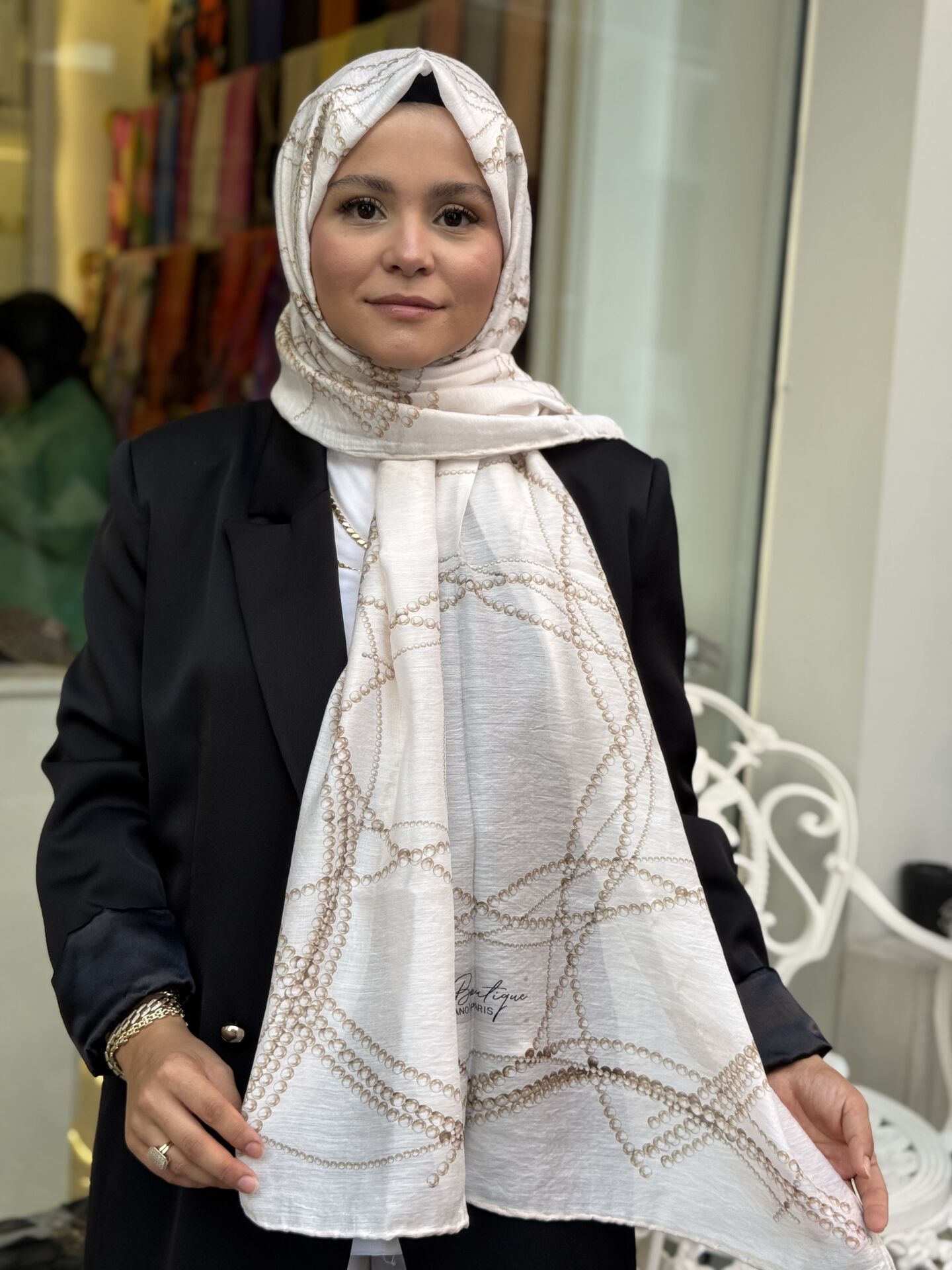 LA BOUTİQUE YAZ SERİNLİĞİ ŞAL 70X190