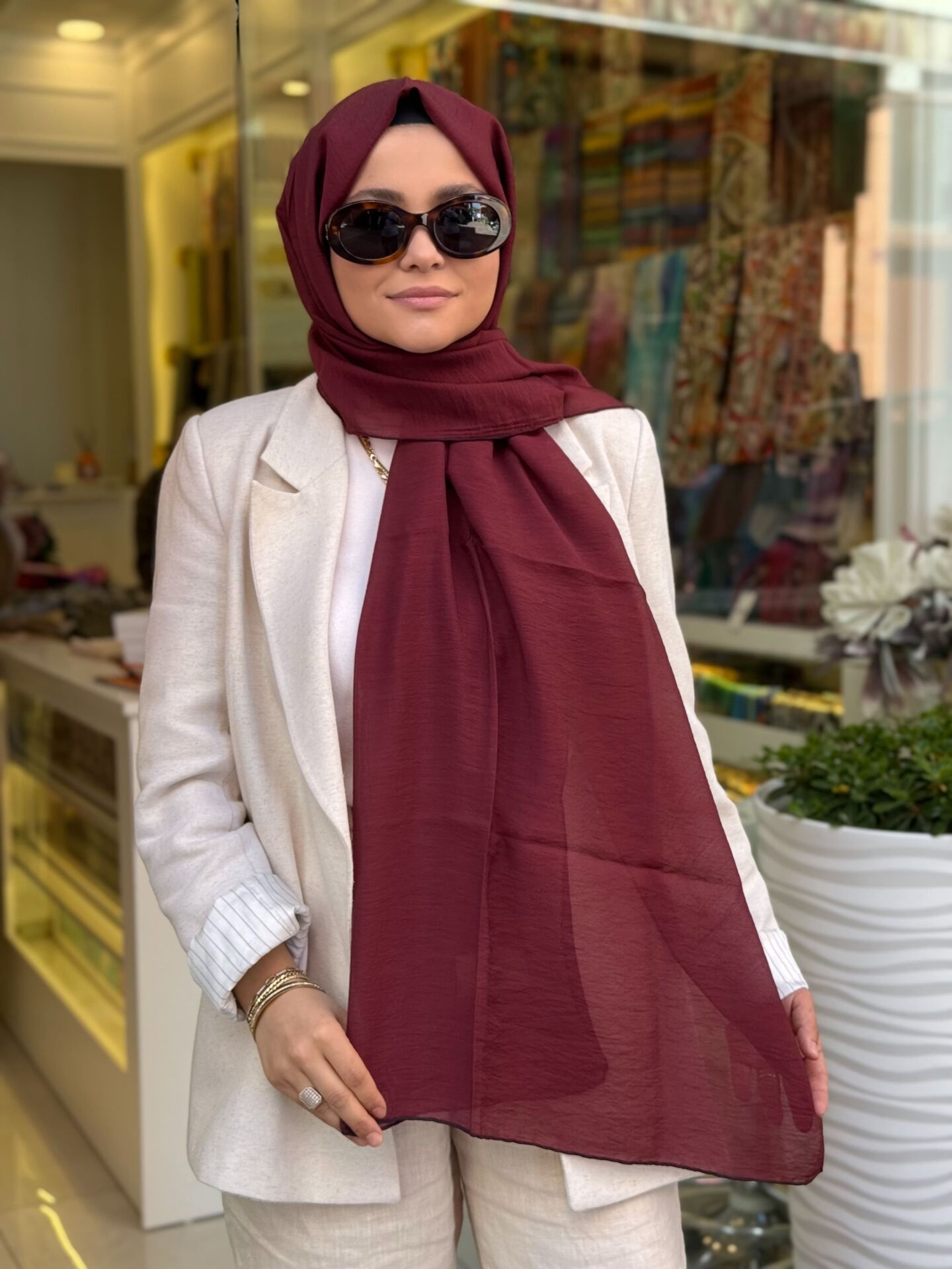 LA BOUTİQUE YAZ SERİNLİĞİ ŞAL 70X190