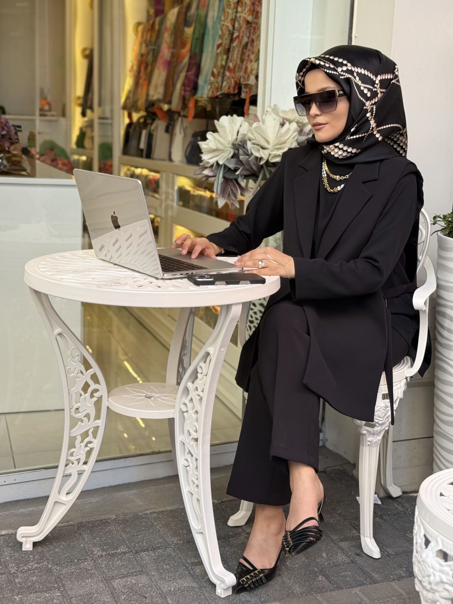 LA BOUTİQUE SURA İPEK EŞARP