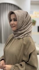 AKER SURA İPEK EŞARP