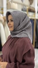 AKER SURA İPEK EŞARP