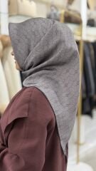 AKER SURA İPEK EŞARP