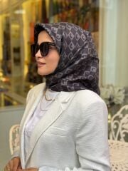 CACHAREL TWİLL İPEK EŞARP