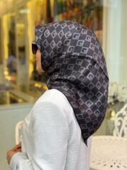 CACHAREL TWİLL İPEK EŞARP