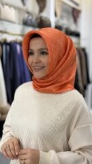 AKER SURA İPEK EŞARP