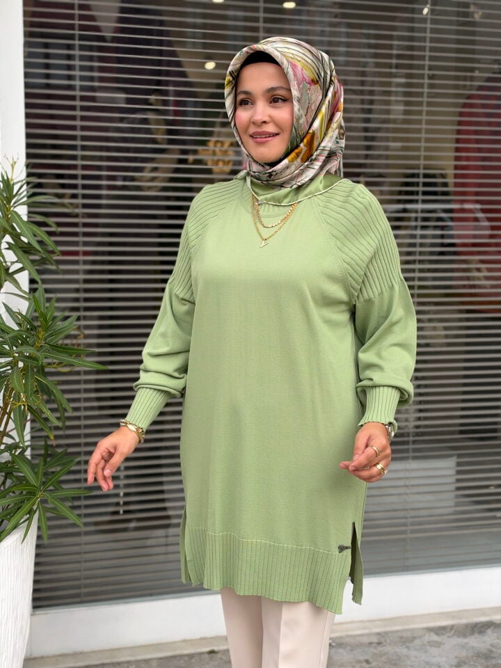 TIĞ TRİKO YANLARI YIRTMAÇLI MERSERİZE TUNİK MİNT