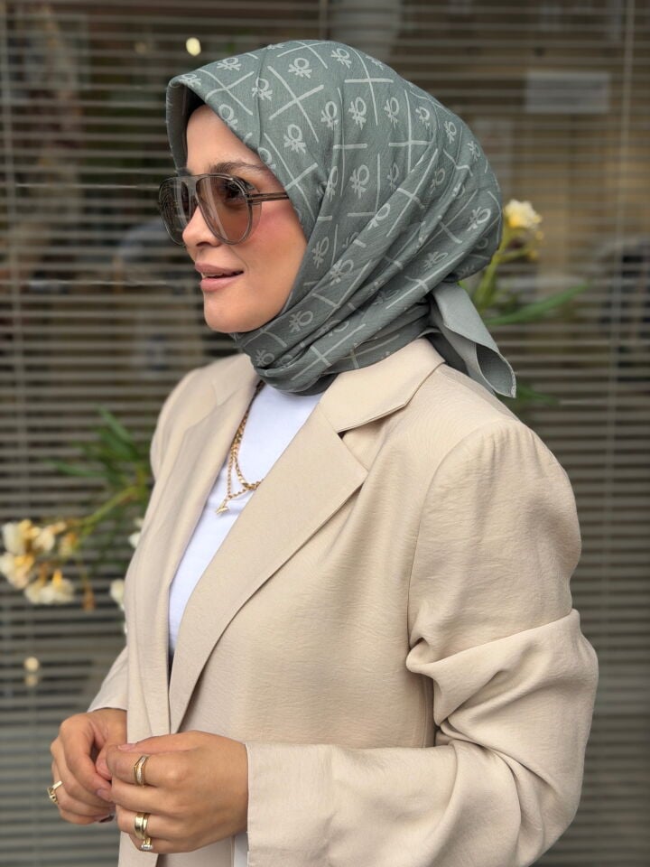 BENETTON ELEGANTE DOS EŞARP ÇAĞLA