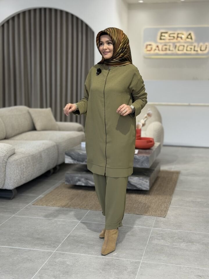 ARMİNE KREP PANTOLONLU TAKIM YAĞ YEŞİLİ