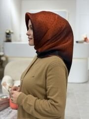 LA BOUTİQUE SURA İPEK EŞARP