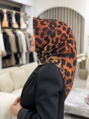 LA BOUTİQUE SURA İPEK EŞARP