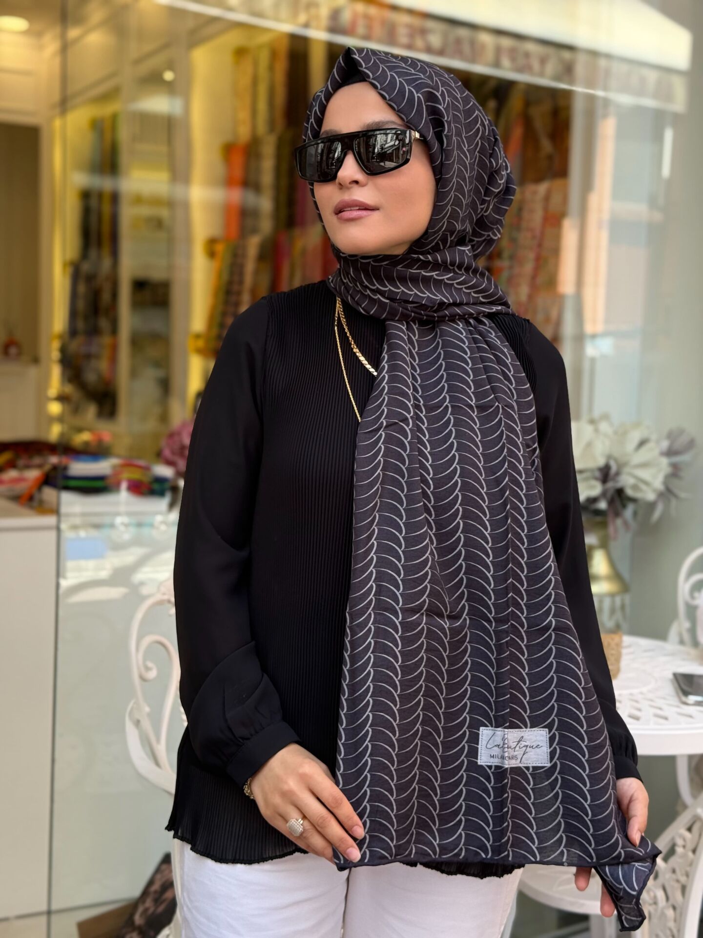 LA BOUTİQUE YAZ SERİNLİĞİ ŞAL 70X190