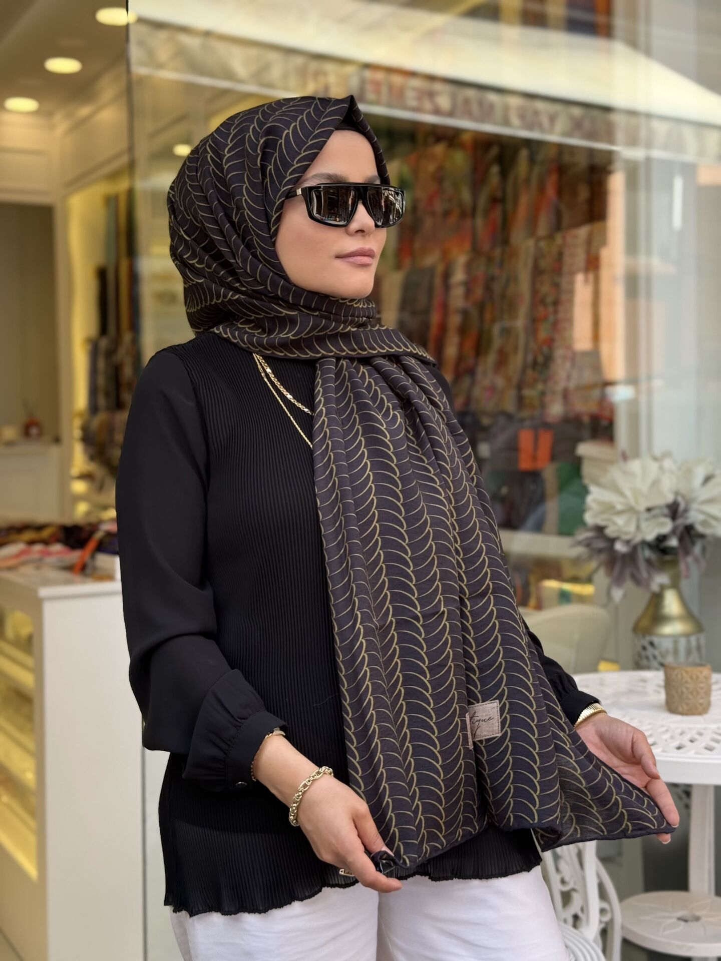 LA BOUTİQUE YAZ SERİNLİĞİ ŞAL 70X190