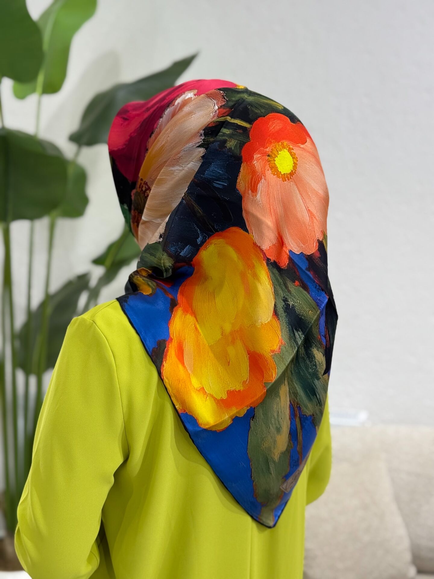 LA BOUTİQUE SURA İPEK EŞARP