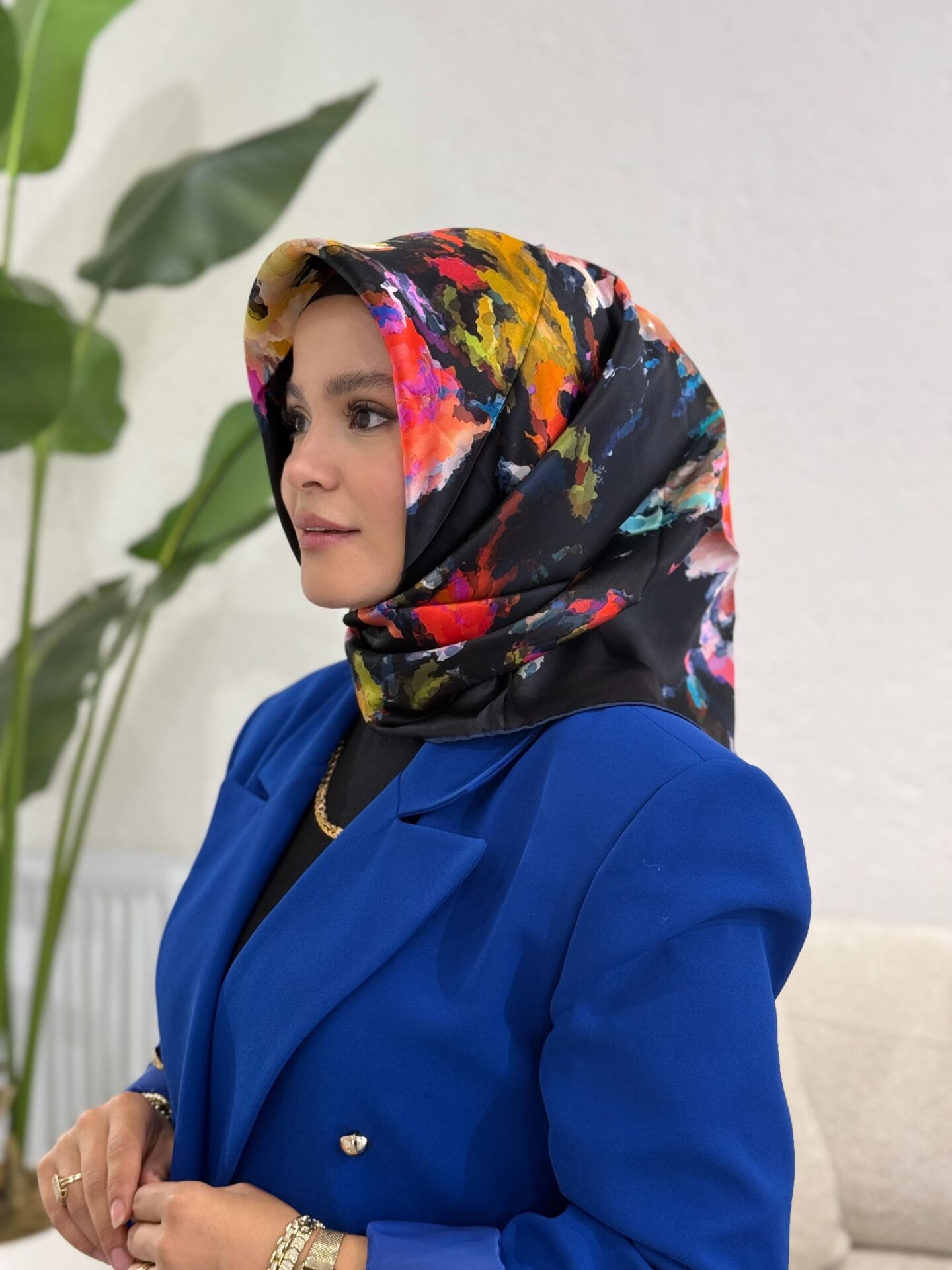 LA BOUTİQUE SURA İPEK EŞARP