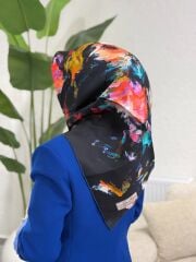 LA BOUTİQUE SURA İPEK EŞARP