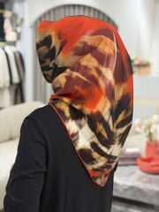 LA BOUTİQUE SURA İPEK EŞARP