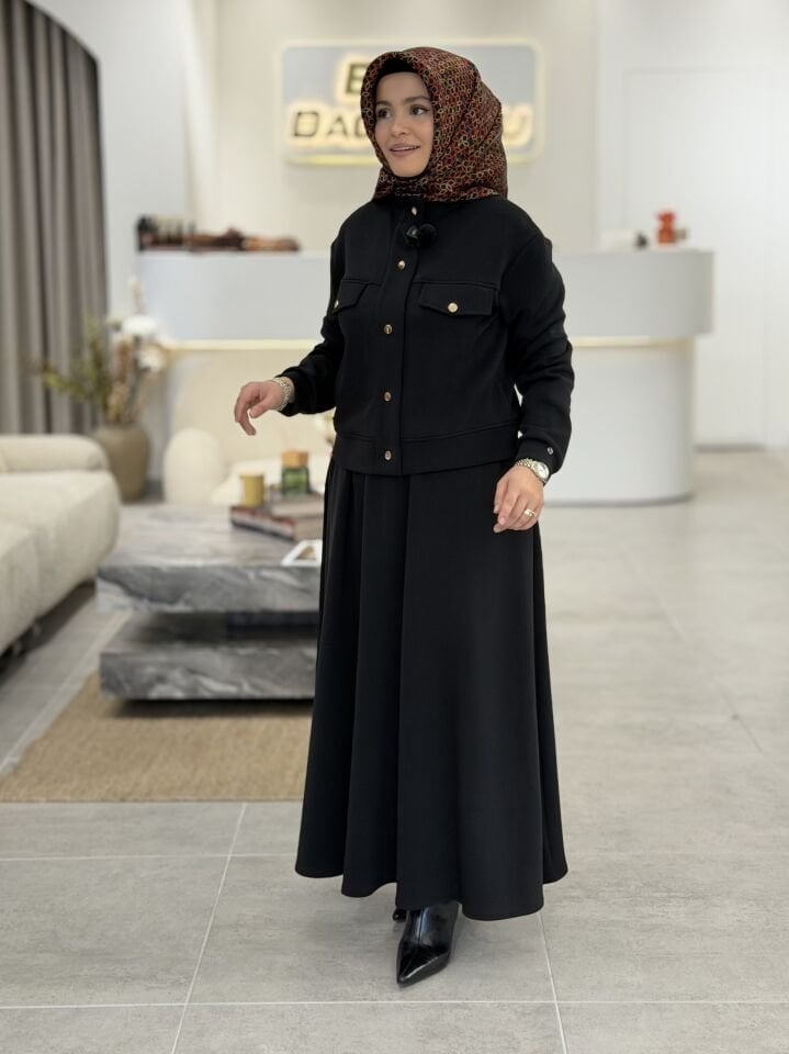 ARMİNE OYSHO ETEKLİ TAKIM SİYAH