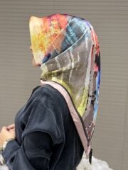 AKER SURA İPEK EŞARP