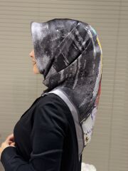 AKER SURA İPEK EŞARP