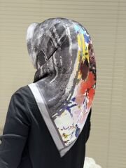 AKER SURA İPEK EŞARP