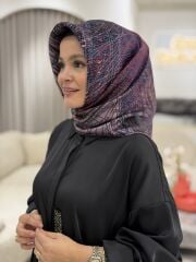 AKER SURA İPEK EŞARP