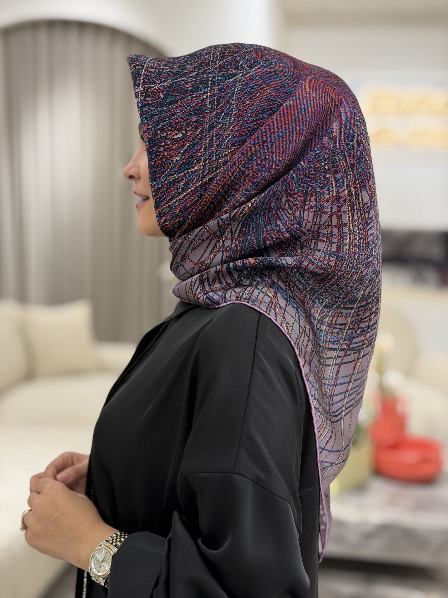 AKER SURA İPEK EŞARP