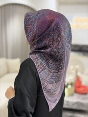 AKER SURA İPEK EŞARP