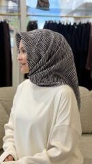 AKER SURA İPEK EŞARP