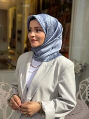 AKER SURA İPEK EŞARP