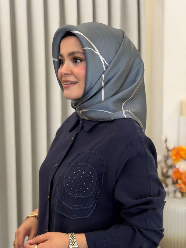 SİSLEY SURA İPEK EŞARP
