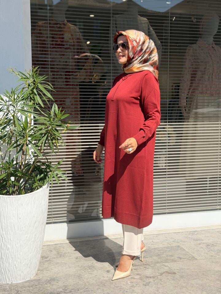 ARMİNE TREND YAKASI FERMUARLI MERSERİZE TUNİK BORDO