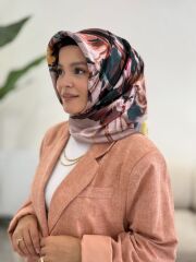 AKER SURA İPEK EŞARP