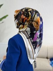 AKER SURA İPEK EŞARP