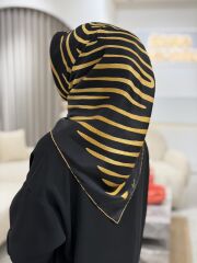 LA BOUTİQUE SURA İPEK EŞARP