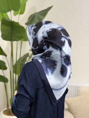 AKER SURA İPEK EŞARP