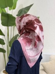 AKER SURA İPEK EŞARP