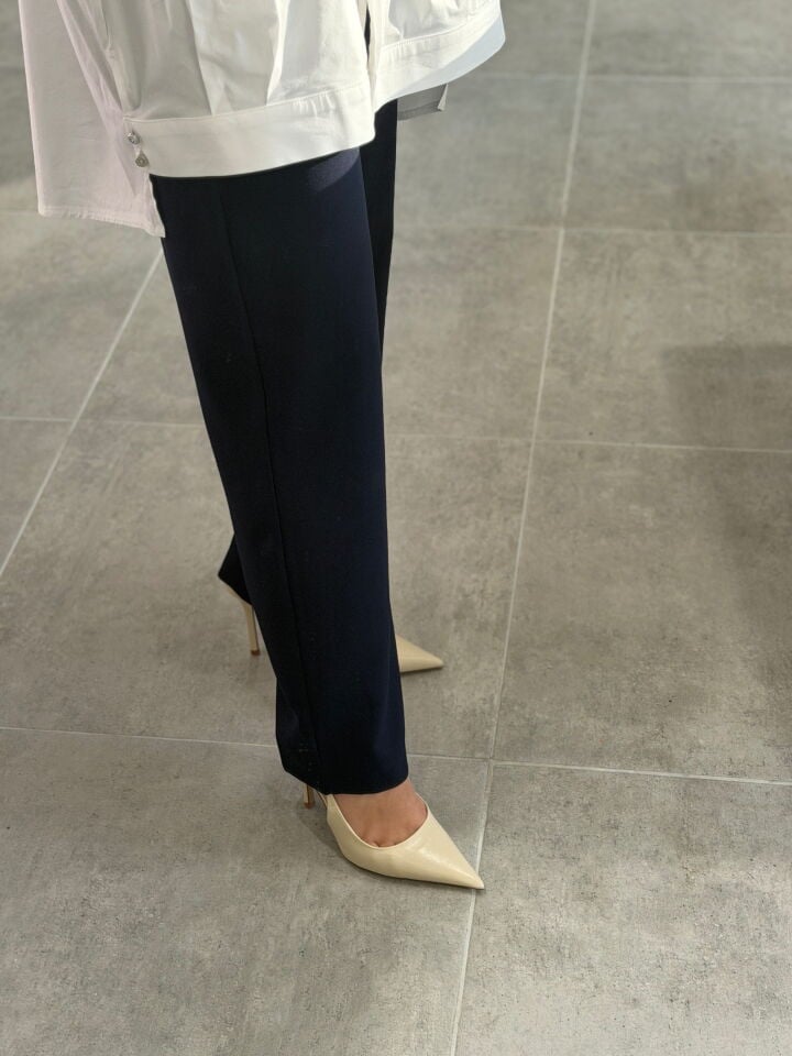 ARMİNE TREND DOUBLE KREP HAVUÇ PANTOLON LACİVERT