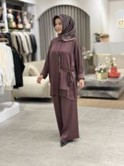 YAQA PREMİUM İTHAL SATEN PANTOLONLU TAKIM ÇİKOLATA