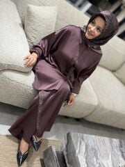 YAQA PREMİUM İTHAL SATEN PANTOLONLU TAKIM ÇİKOLATA