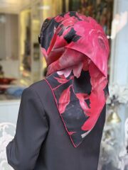 LA BOUTİQUE SURA İPEK EŞARP