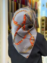 LA BOUTİQUE SURA İPEK EŞARP