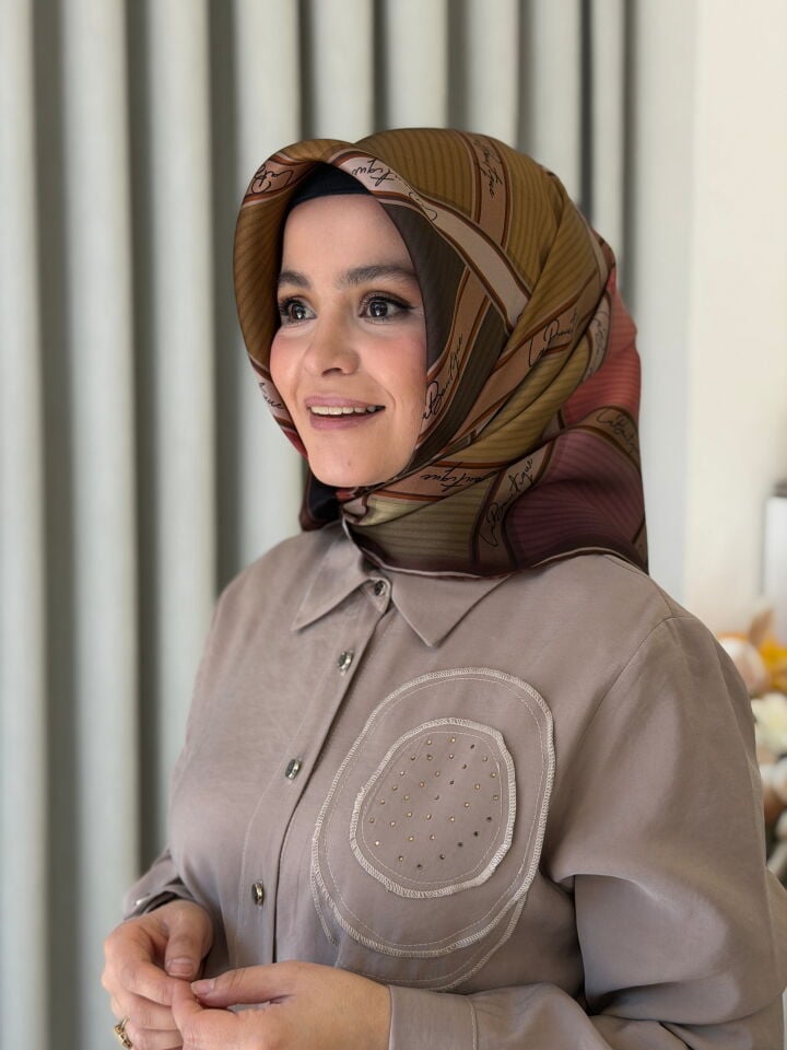 LA BOUTİQUE SURA İPEK EŞARP