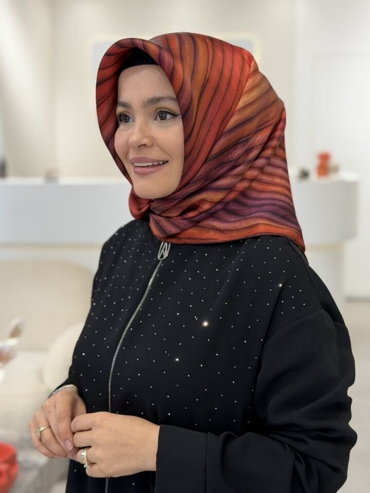 LA BOUTİQUE SURA İPEK EŞARP