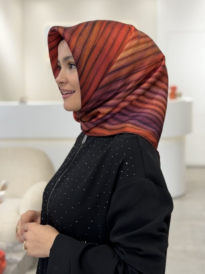 LA BOUTİQUE SURA İPEK EŞARP