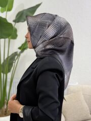 AKER SURA İPEK EŞARP