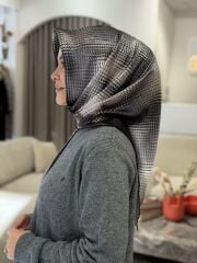 AKER SURA İPEK EŞARP