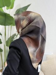 AKER SURA İPEK EŞARP