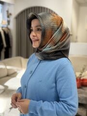 AKER SURA İPEK EŞARP