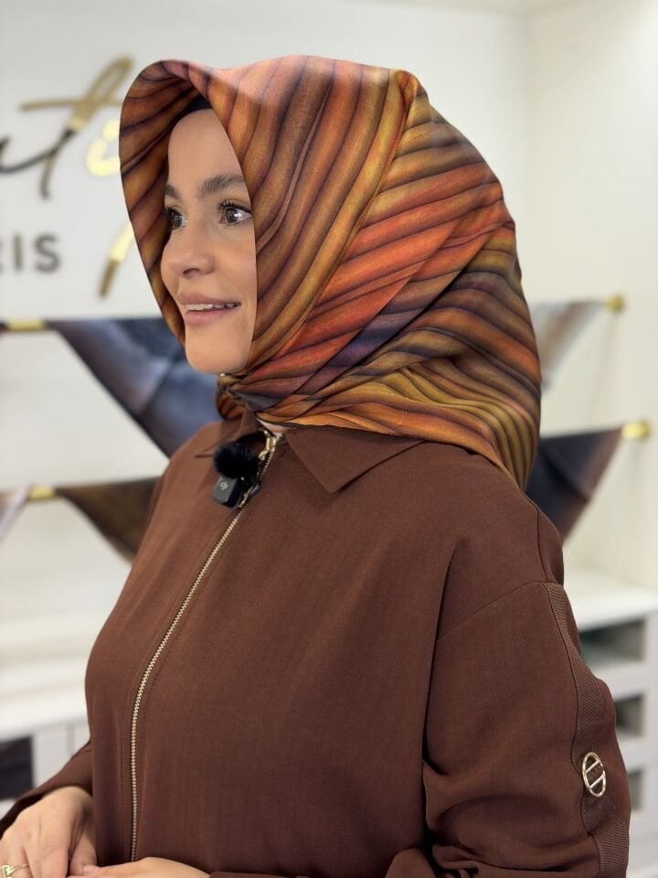 LA BOUTİQUE SURA İPEK EŞARP