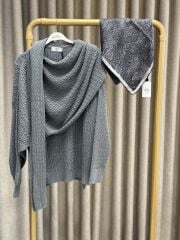 TIĞ TRİKO SAÇ ÖRGÜ ŞAL DETAYLI KAZAK